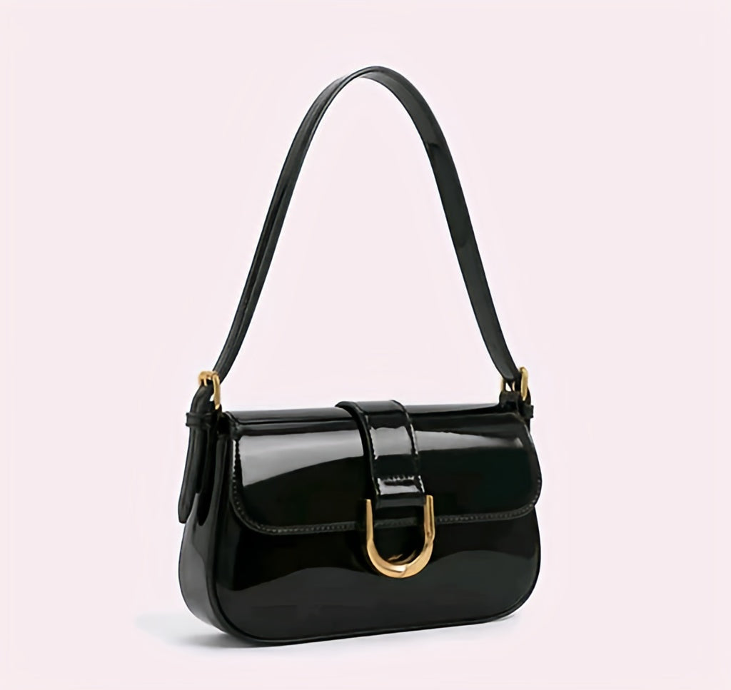 Vintage-Inspired Cherry Red Patent Leather Shoulder Bag with Gold Horseshoe Buckle