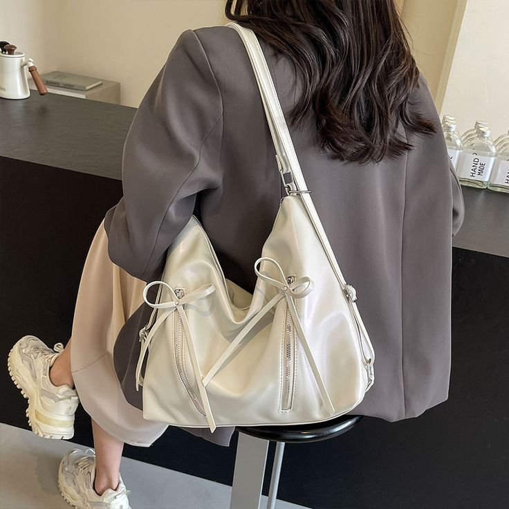 Bow-Accent Multi-Way Bag – Premium Pearl White Vegan Leather