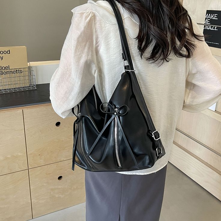 Bow-Accent Multi-Way Bag – Premium Pearl White Vegan Leather
