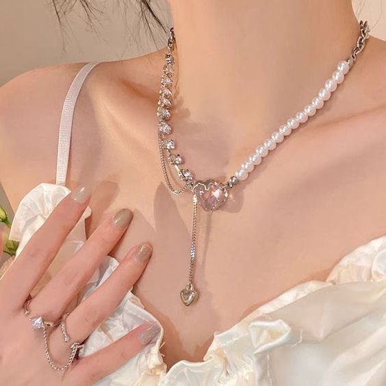 Korean Pearl Heart Drop Necklace – Asymmetrical Chain Choker for Women